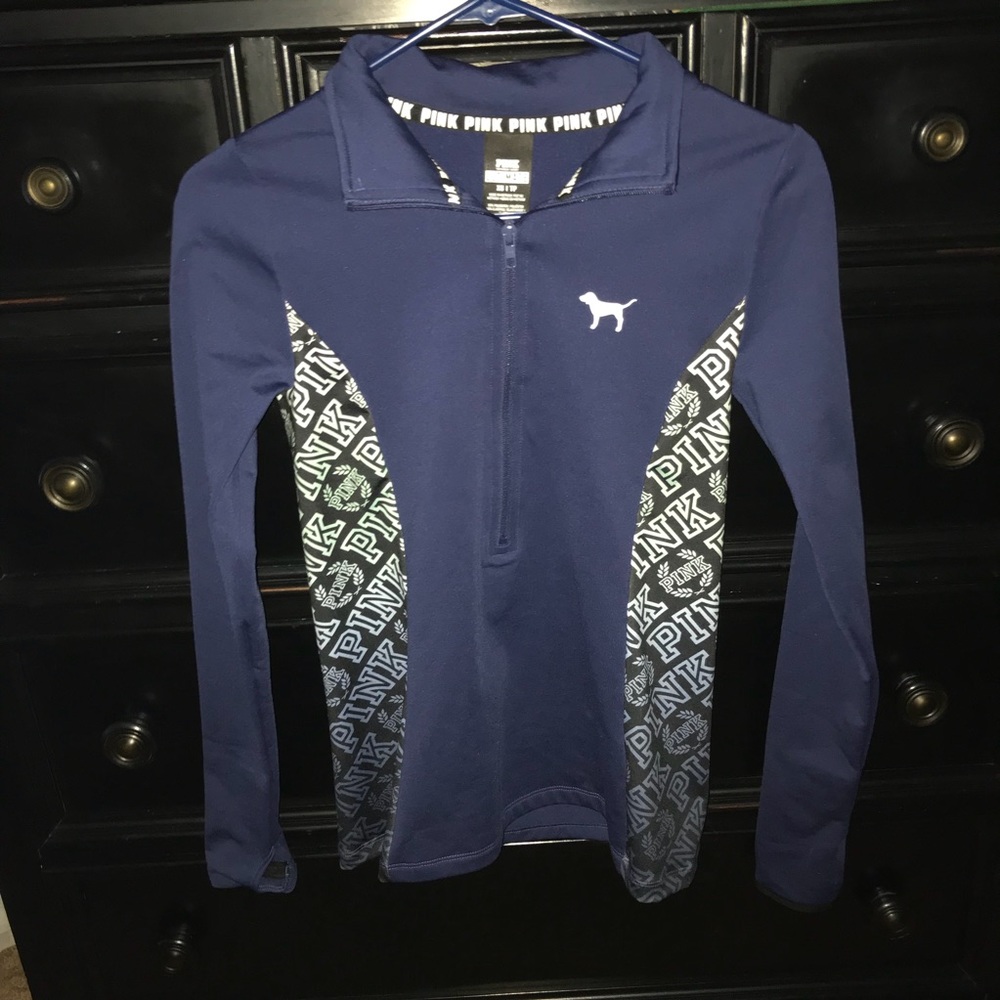 Brand new without tags VS zip up